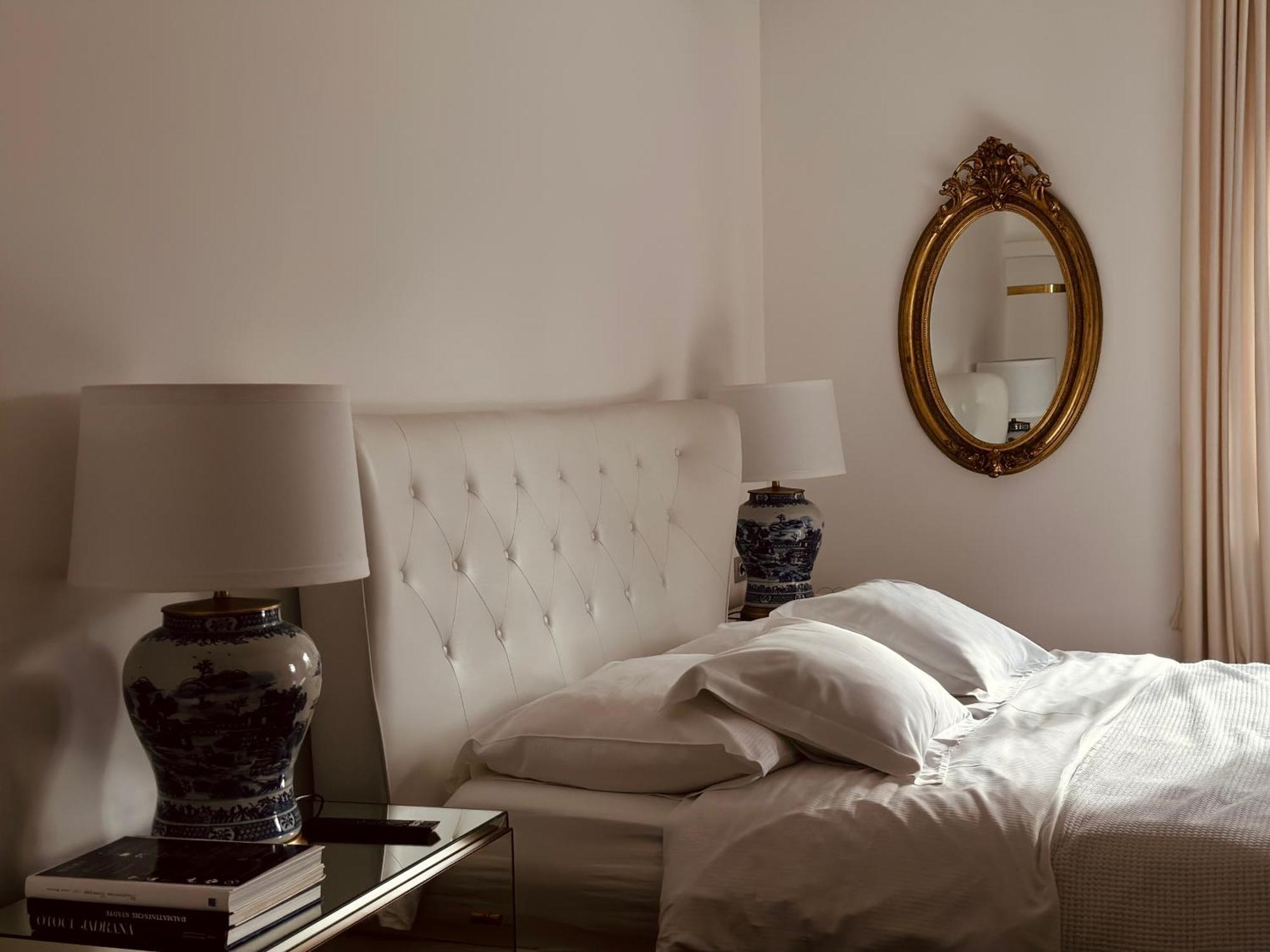 Adora Luxury